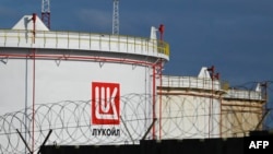 Lukoil a procesat peste 7 milioane de tone de țiței la rafinăria bulgară din Burgas de la începutul anului 2022, dublu față de cantitatea manipulată în anul precedent.