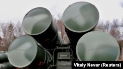 Зенитно-ракетный комплекс С-400