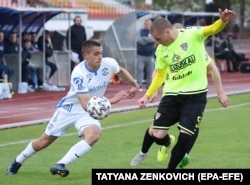 Igrači na utakmici beloruske Premijer lige između FK Dinamo-Brest i FC Šahtjora Saligorskog u Brestu, 25. aprila