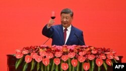 Председатель КНР Си Цзиньпин выступает на банкете в честь 80-летия окончания Второй мировой войны