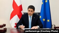 Шалва Папуашвілі
