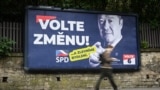 Плякат ультраправай партыі SPD, які заклікае чэхаў галасаваць за перамены